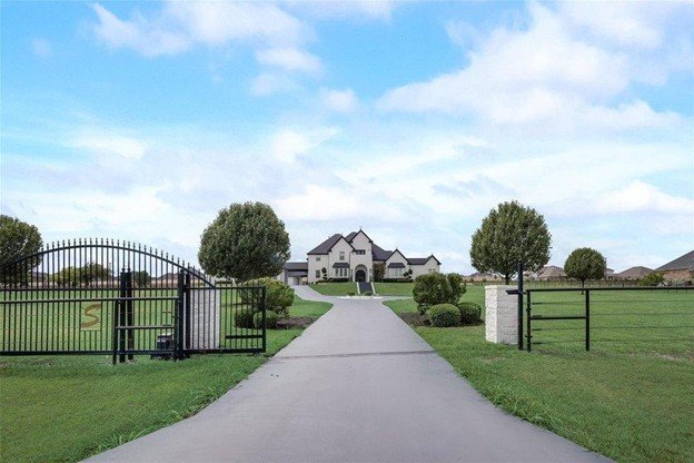 Luxury Homes — Prosper